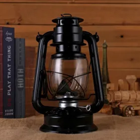 Žibalinė lempa, juoda 