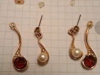 Auskarai su granato akmeniu