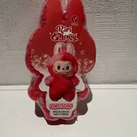 Labubu muilas - kempinė 2in1