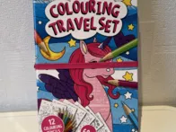 Kelioninė spalvinimo knygelė + pieštukai