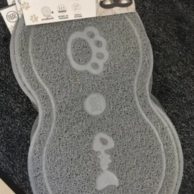 Gyvūnų kilimas guminiu padu