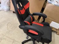 Gaming kėdė juoda / raudona su pagalvėlėmis