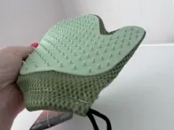 Gyvūnų šukavimo - maudymo pirštinė