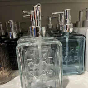 Stiklinis muilo dozatorius 500ml