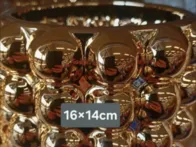 Stilingi auksiniai vazonai 2vnt