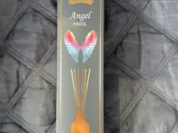 Namų kvapas su lazdelėmis