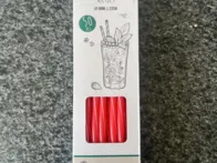 plastikiniai šiaudeliai - atsitiktinė spalva