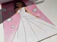 Lipdukų klijavimas palei numerius, spalvinimo knyg