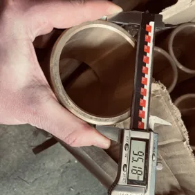 Bronzinė įvorė ∅95x80x100 mm