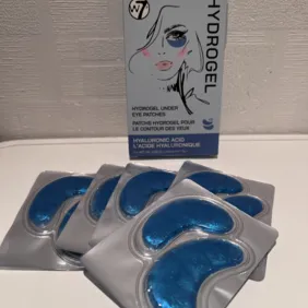 Akių geliniai padeliai