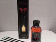 Namų kvapas su lazdelėmis