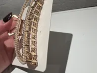 Plaukų segtukas - prabangiai atrodantis