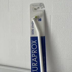 Dantų šepetėlis atskirai dantims