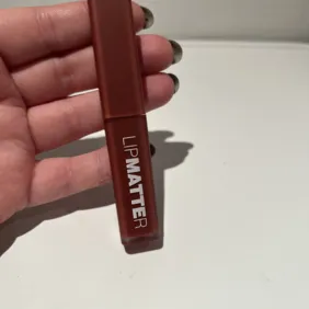 W7 matiniai lūpų dažai