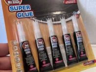 Momentinių klijų rinkinys