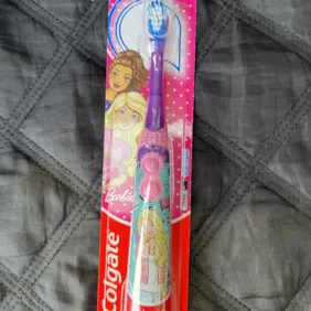 Barbie elektrinis dantų šepetėlis