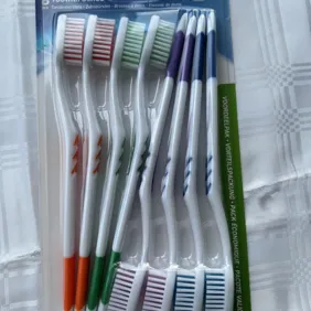 Dantų šepetėlių rinkinys 8vnt