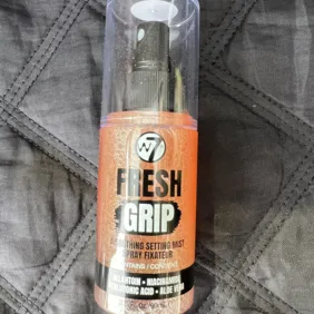 Makiažo fiksatorius