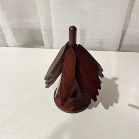 išmanus Keptuvių stovas