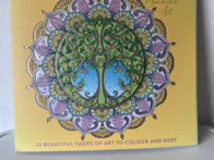 Mandalų spalvinimo knyga