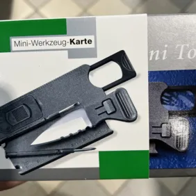 Universalus kišeninis įrankių rinkinys