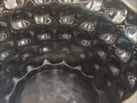 Stilingi auksiniai vazonai 2vnt