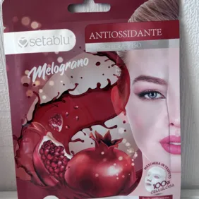 Antioksidacinė veido kaukė