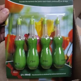 48 vnt (dėžė) trašų - augalų maistas vidaus/lauko 