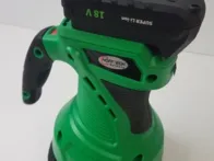 Ekscentrinis akumuliatorinis poliruoklis Hofftech