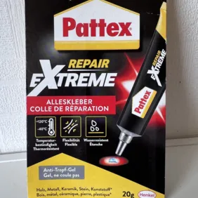 momentiniai klijai extreme