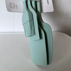 Silikoninių virtuvės įrankių rinkinys 4 dalių