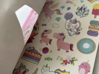 Lipdukų knygelė vienaragiai