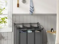 Skalbinių krepšys su ratukais