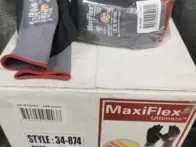 Pirštinių dėžė 144poros