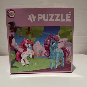 Puzlė su vienaragiais