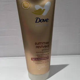 Dove savaiminio įdegio kremas