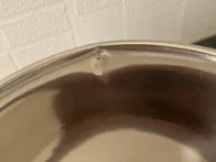 Maišymo dubuo neslystančiu dugnu