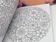 Mandalų spalvinimo rinkinys su pieštukais