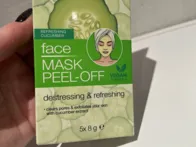 Atgaivinanti veido kaukė