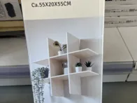 Stilinga sieninė lentyna