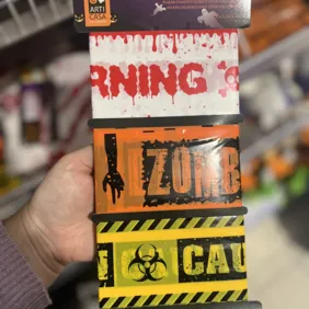 dekoracija įspėjamoji juosta 6,5cmx4m x 3vnt