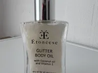 Kūno purškiklis su blizgučiais -labai gražiai žėri