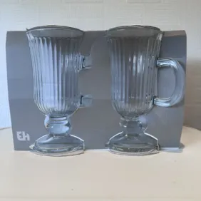 2 puodelių rinkinys - storo stiklo - puikiai atrod