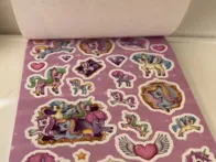 Spalvinimo knygelė su vienaragiais ir lipdukais