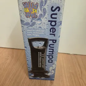 Universali pompa