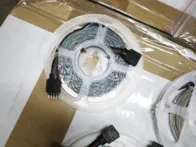Daug LED juostų 