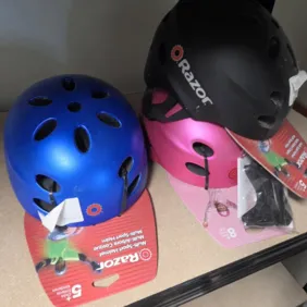 RAZOR Multi-Sport apsauginiai šalmai – 10 vnt.