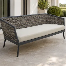 Lauko sofa „Daniella“ – ekspozicinė