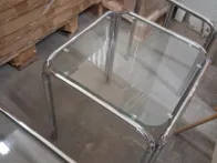 2 kavos staliukai