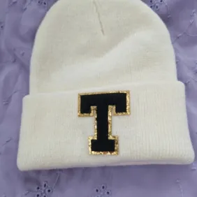 Balta beanie kepurė vaikui